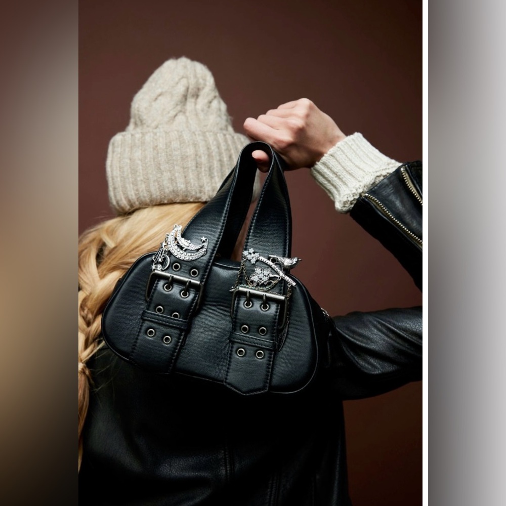 Free People🗝️Say Yes Leather Bag New With Tags💎